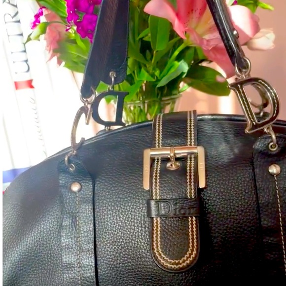 🔥HOT DEAL CHRISTIAN DIOR🔥 - Picture 3 of 10